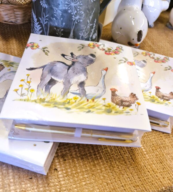 Donkey and Goose Memo Pad